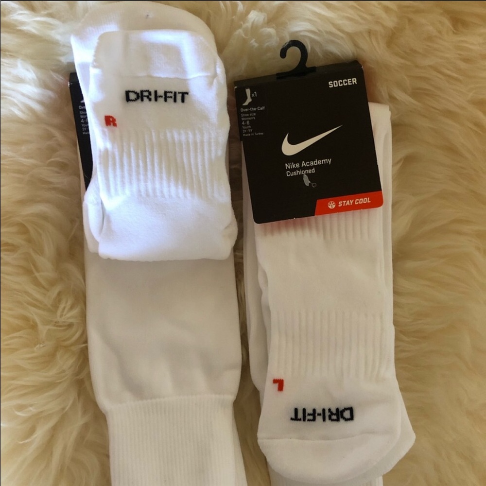 Nike Socks - Picture 2 of 3